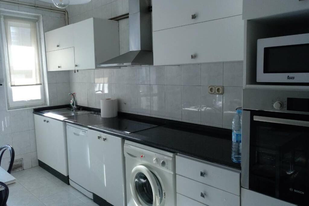 Apartamento Con Garaje Santiago De Compostela Santiago de Compostela Exterior foto